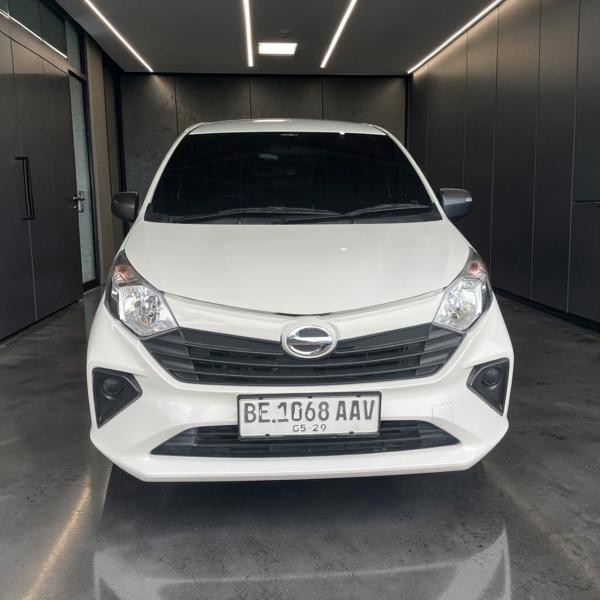 SIGRA D 1.0 MT 2024 PUTIH