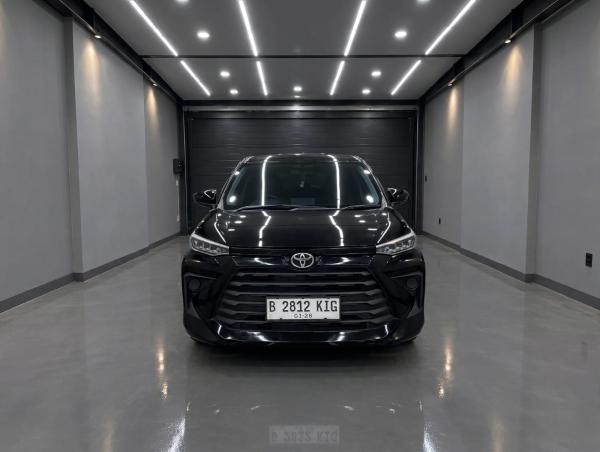 AVANZA E 1.3 MT 2022 HITAM
